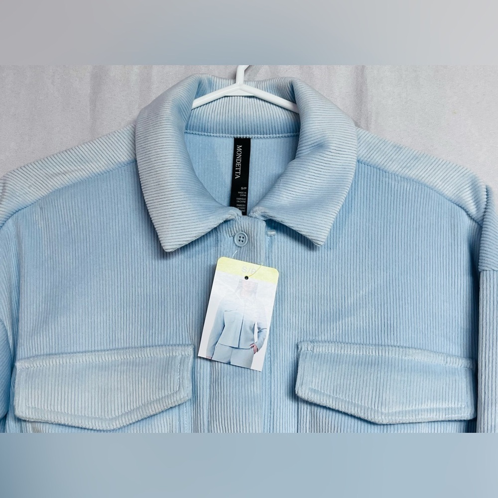 Mondetta Women's Cropped Corduroy Button Down Shirt NWT - Picture 6 of 8